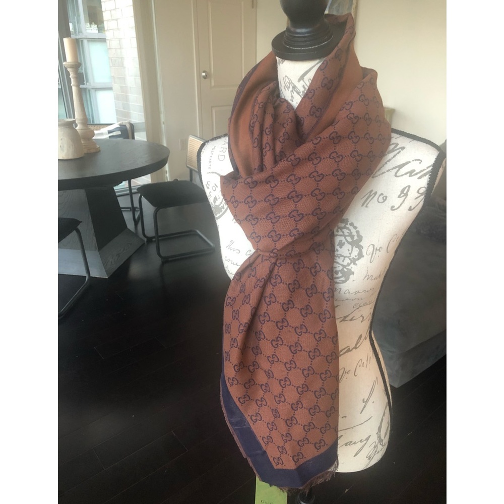 Gucci extra large monogram cotton shawl NWT